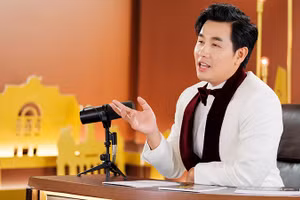 MC Nguyên Khang.