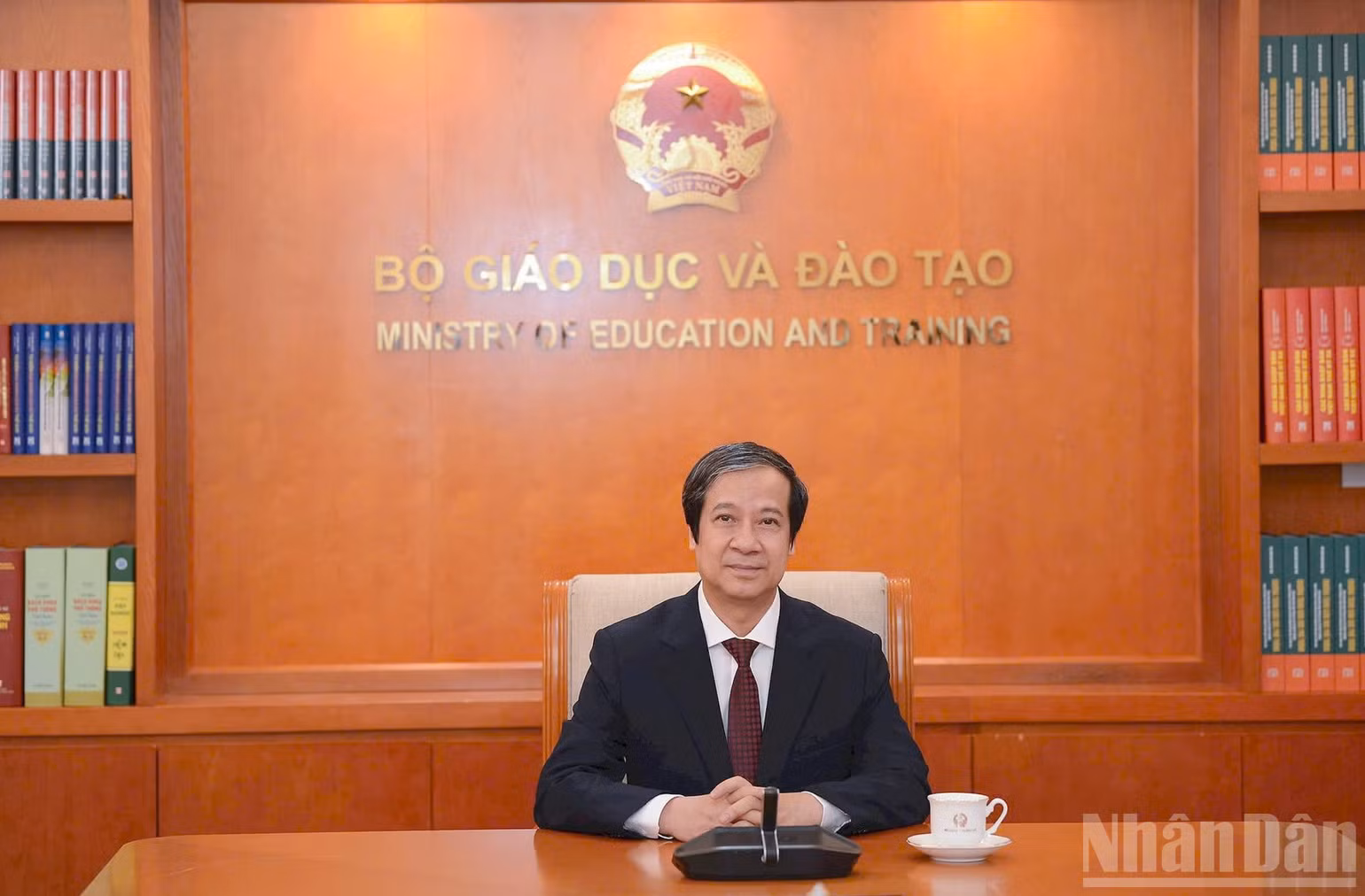ndo_br_bo-truong.jpg