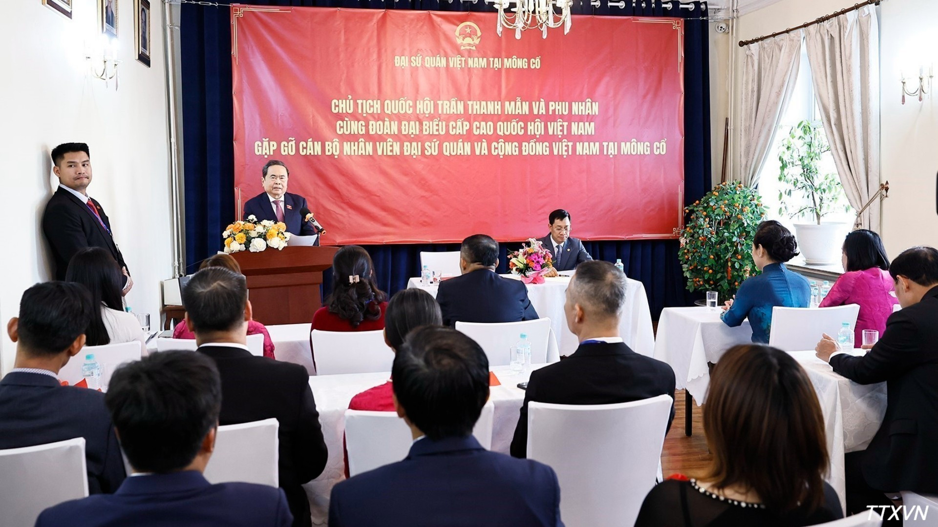 Chủ tịch Quốc hội Trần Thanh Mẫn ph&aacute;t biểu tại buổi gặp gỡ. (Ảnh: Do&atilde;n Tấn/TTXVN)