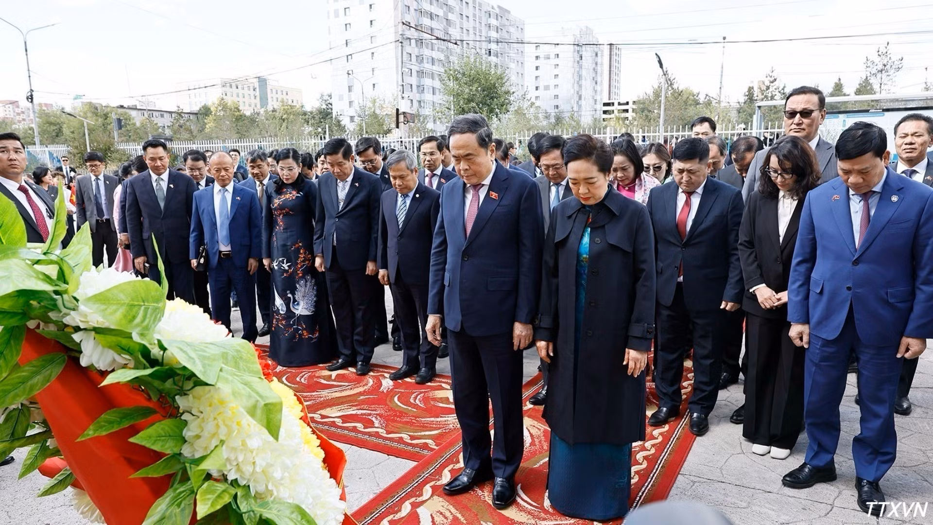 vna-potal-chu-tich-quoc-hoi-tham-truong-so-14-mang-ten-chu-tich-ho-chi-minh-o-mong-co-7523.jpg