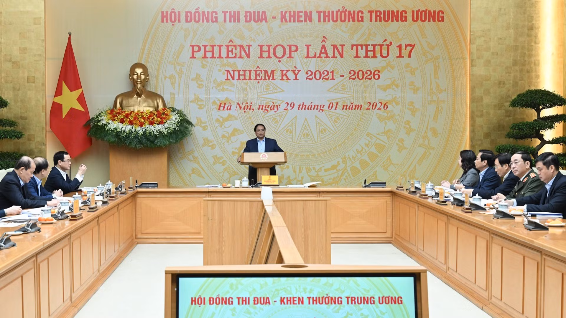 Quang cảnh phiên họp.