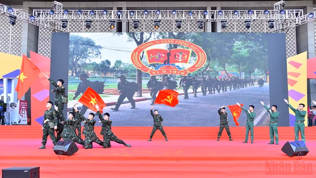 Nhiều hoạt động nghề nghiệp, giao lưu hấp dẫn tại Hội Báo toàn quốc 2022 -0