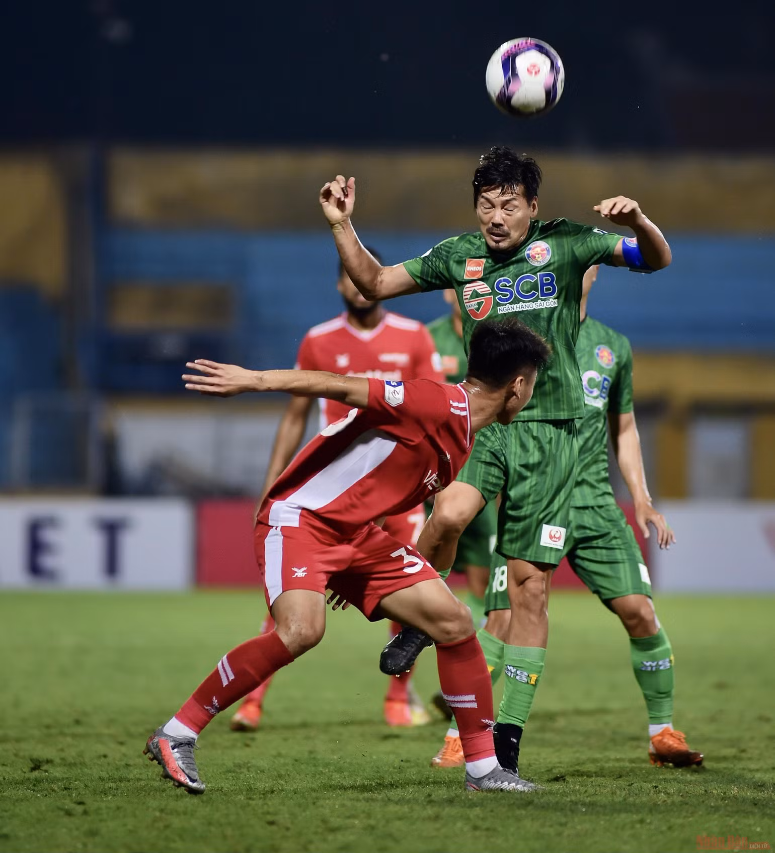Viettel áp đảo Sài Gòn, Bình Dương thắng Than Quảng Ninh tối thiểu -0