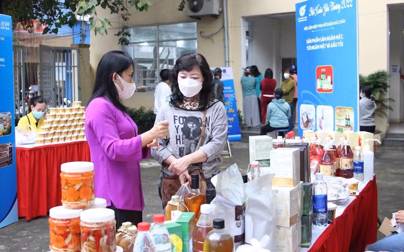 Rộn ràng “Hội Xuân yêu thương” -0