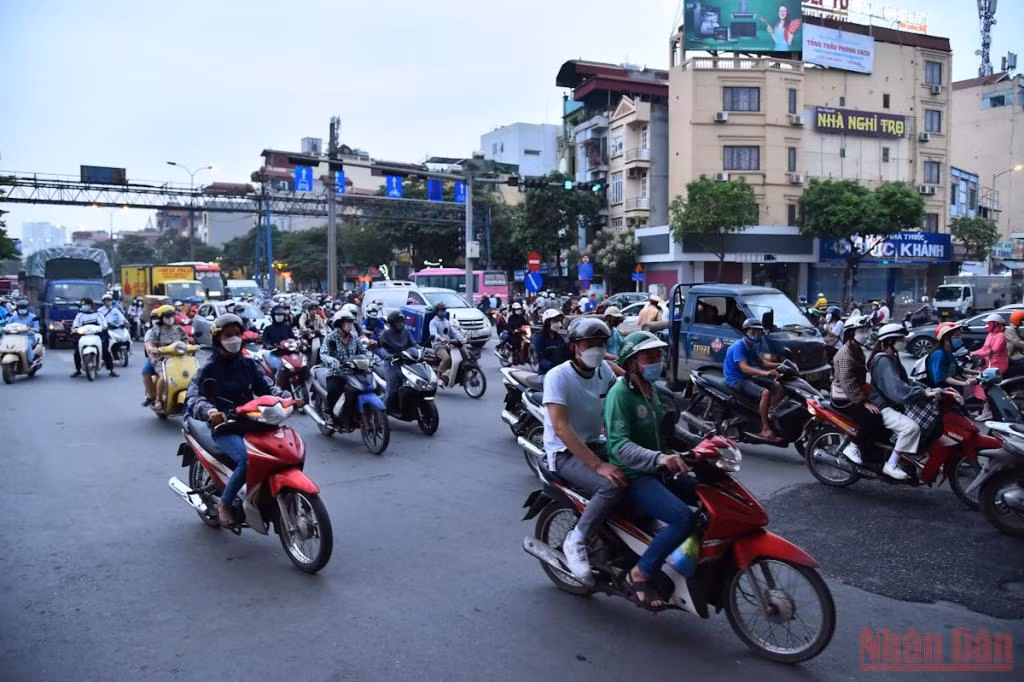 Đường phố Hà Nội ùn tắc trước kỳ nghỉ lễ 30/4-1/5 -0