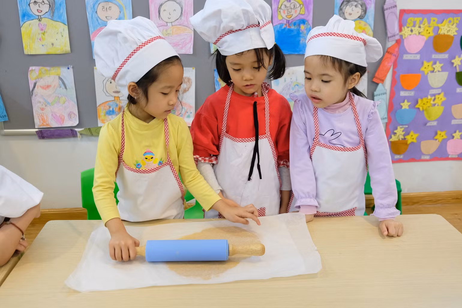 Sẵn sàng kích hoạt điều kiện chuẩn bị cho trẻ mầm non đi học trở lại -0