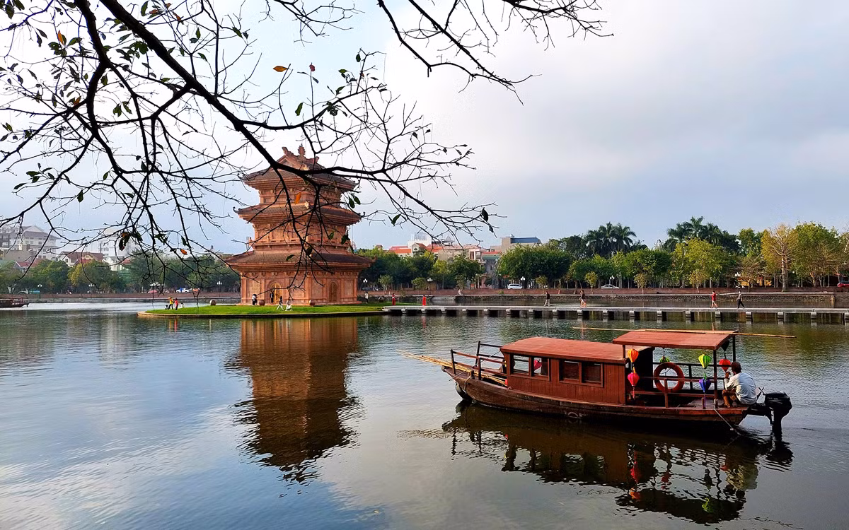Thêm điểm nhấn mới, Ninh Bình đón khách ngoại tỉnh từ mồng 1 Tết -0
