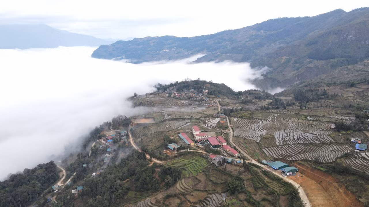 Khát vọng vùng cao Y Tý -0