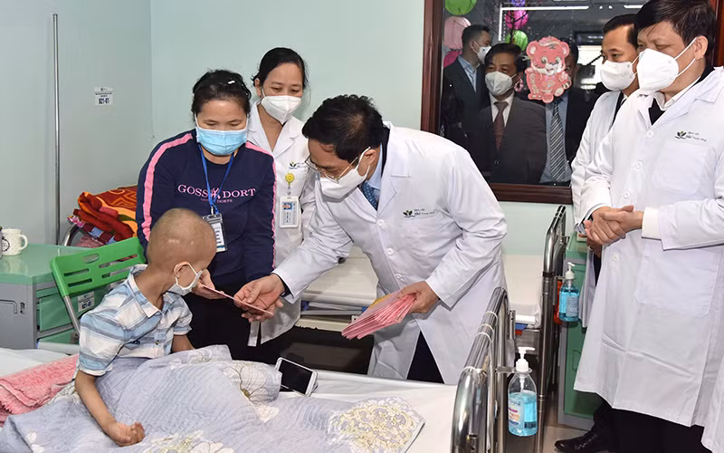Tất cả vì mục tiêu bảo vệ sức khỏe, giữ lại mạng sống cho người bệnh -0