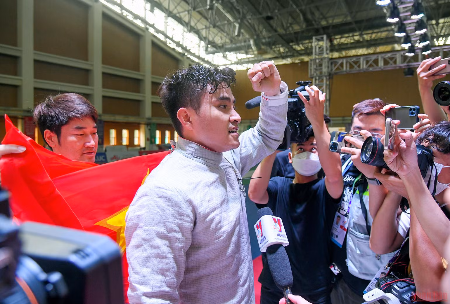Cập nhật SEA Games 31 ngày 13/5: Việt Nam dẫn đầu bảng tổng sắp huy chương -0