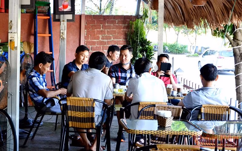 Chợ phiên, quán ăn và nhiều dịch vụ ở Lào Cai hoạt động trở lại -0
