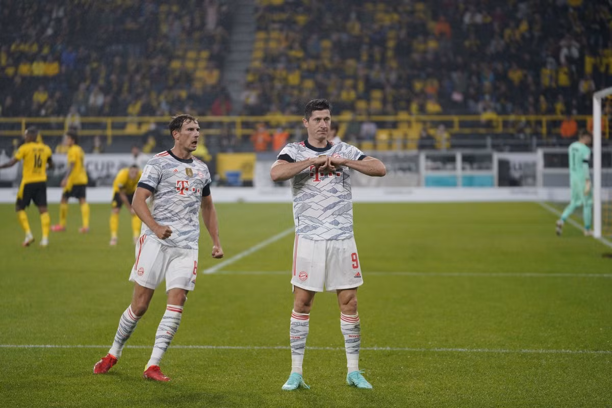 Lewandowski lập cú đúp, Bayern đoạt Siêu cúp Đức -0