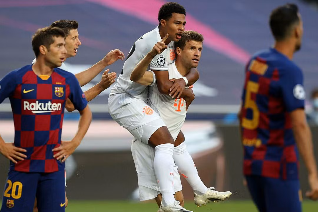 Barca 2020: Chạm đáy khủng hoảng, Messi “lung lay” -0