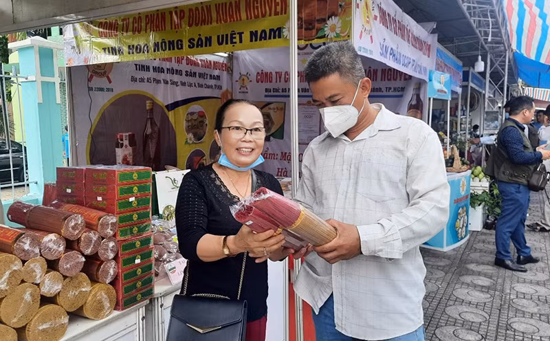 Khai mạc hội chợ, triển lãm sản phẩm nông nghiệp tiêu biểu Thành phố Hồ Chí Minh -0