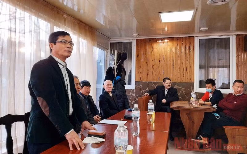 Tìm hướng mở rộng kinh doanh cho người Việt tại Ukraine -0