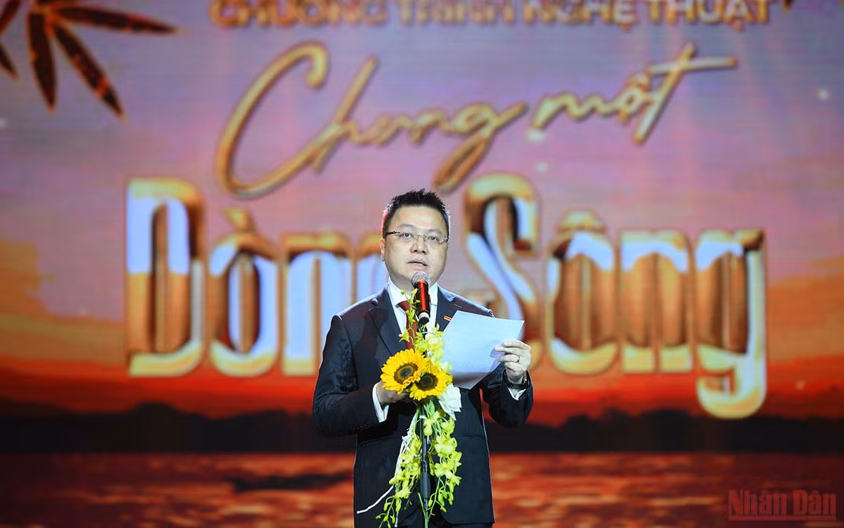 Chương trình nghệ thuật đặc biệt “Chung một dòng sông” -0