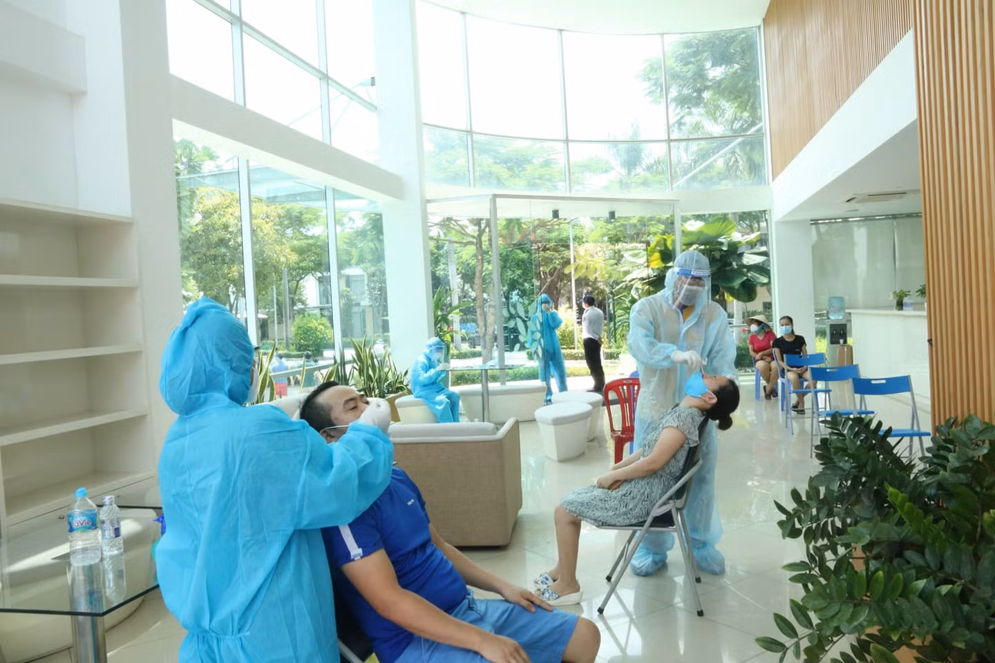 Bộ trưởng Y tế: Đợt dịch này có thể kéo dài, gây tác động trên diện rộng -0