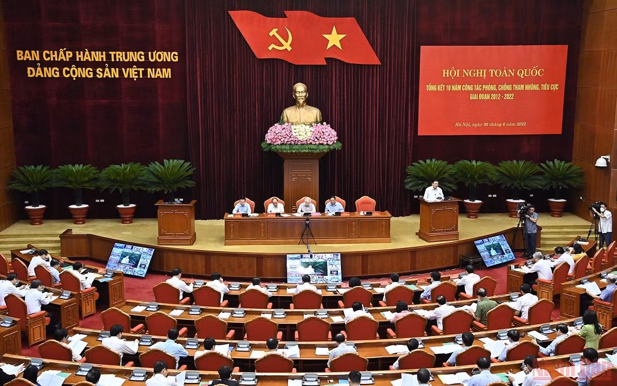 Hình ảnh Hội nghị toàn quốc tổng kết 10 năm công tác phòng, chống tham nhũng, tiêu cực -0