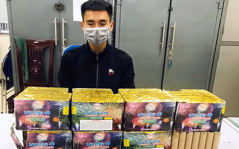Ngăn chặn tình trạng buôn bán, tự chế các loại pháo nổ -0