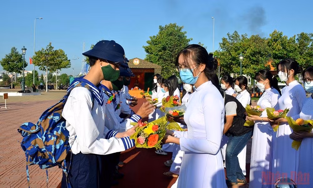 Rộn ràng ngày hội tòng quân trên cả nước -8