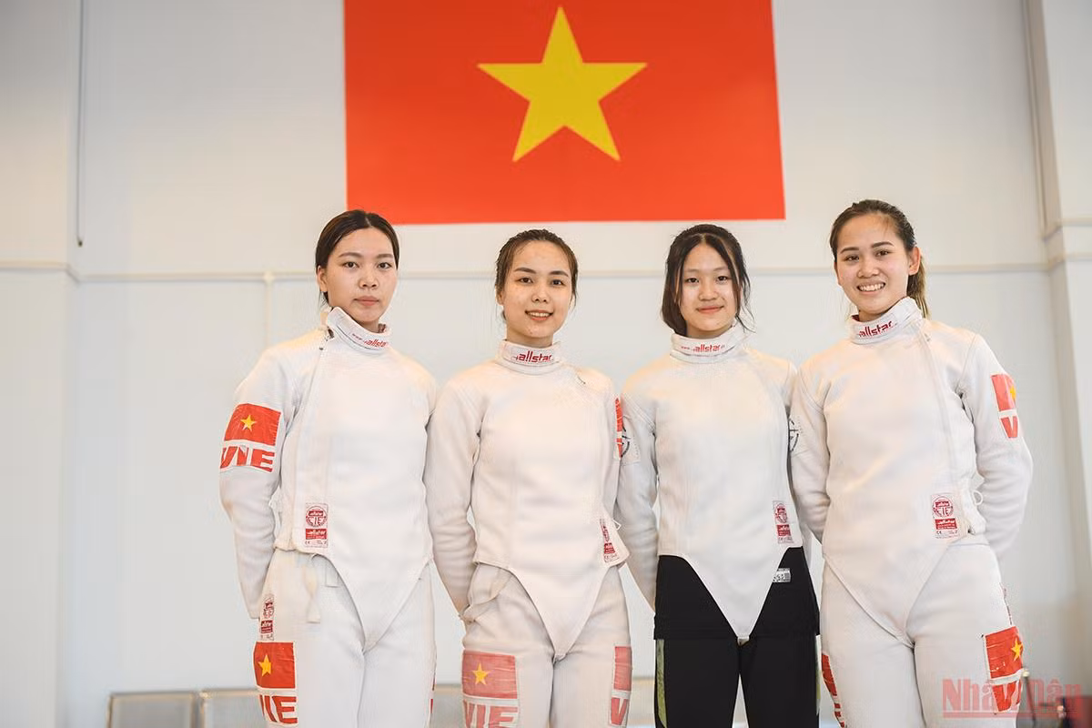 Một ngày của đội tuyển đấu kiếm Việt Nam -0