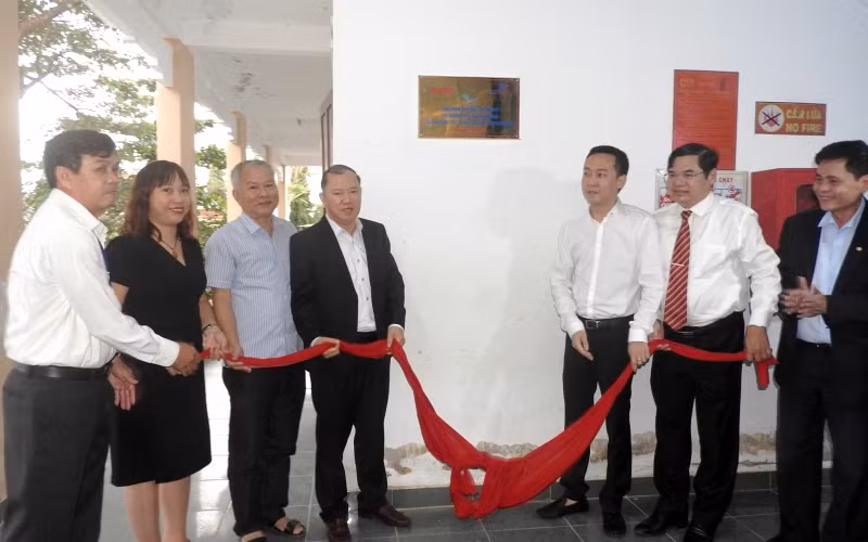 Khánh thành và bàn giao công trình điện mặt trời trường học -0