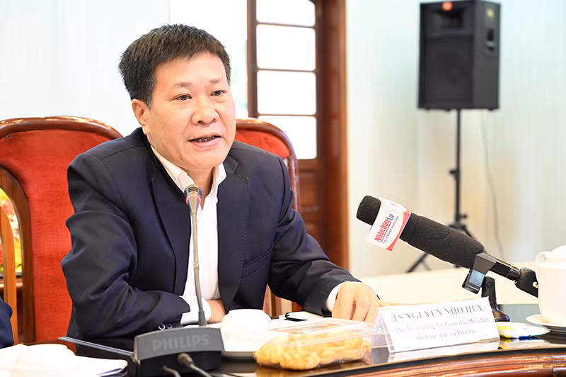 Giao lưu trực tuyến: Phát triển bảo hiểm y tế học sinh, sinh viên, hướng tới mục tiêu bảo hiểm y tế toàn dân -0