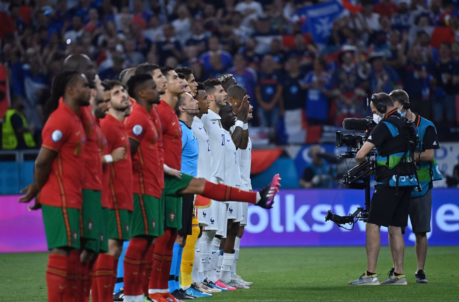 Cận cảnh những diến biến kịch tính lượt trận cuối bảng F Euro 2020 -0