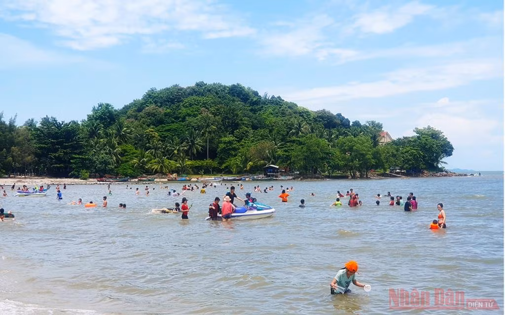Tiềm năng du lịch biển, đảo của Kiên Giang -0