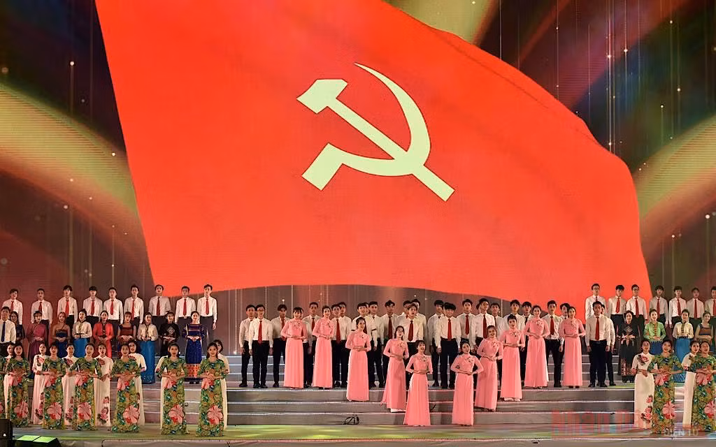 Chương trình nghệ thuật đặc biệt “Khát vọng - Tỏa sáng” -0