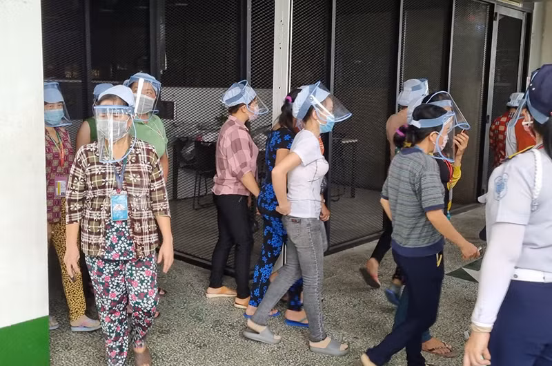 Phải truy vết hết F1 của ca dương tính tại Công ty TNHH PouYuen Việt Nam -0