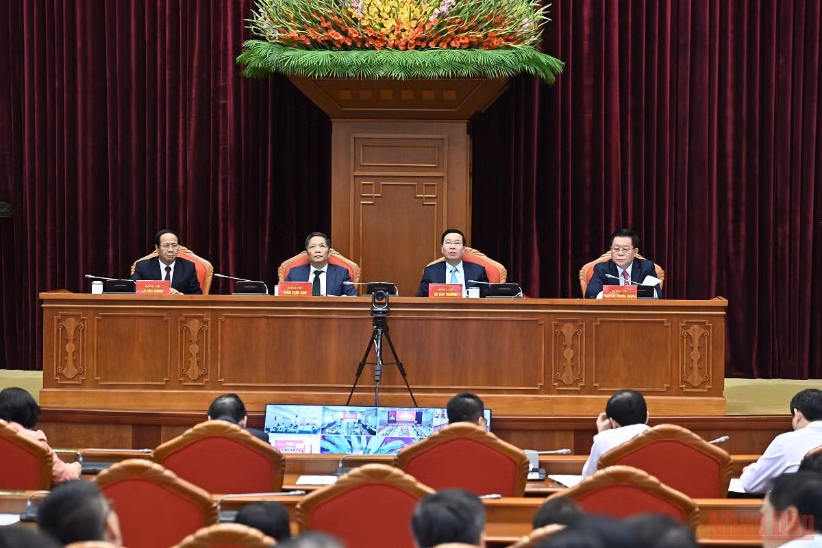 Hình ảnh Hội nghị quán triệt và triển khai thực hiện Nghị quyết của Bộ Chính trị -2