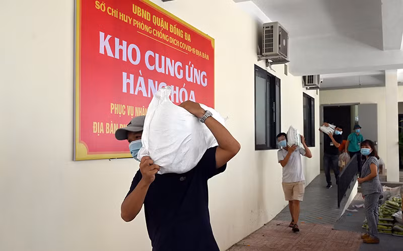 Vượt qua khó khăn, vì ngày mai tươi sáng -0