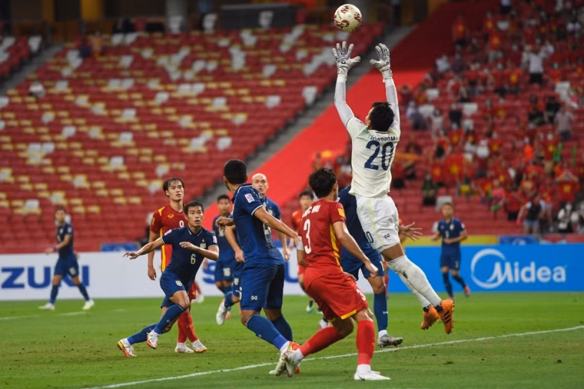 Việt Nam nhận thất bại 0-2 trước Thái Lan -0