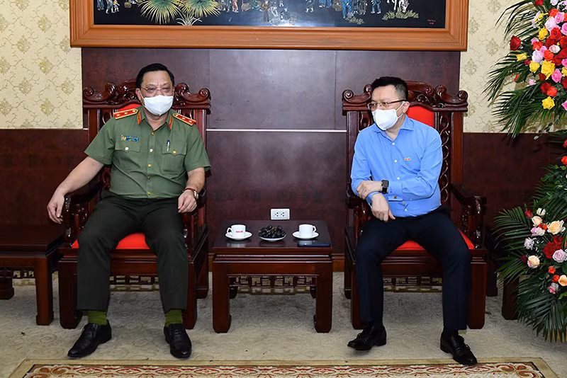 Các bộ, ngành, cơ quan, đơn vị chúc mừng Báo Nhân Dân nhân ngày 21-6 -0