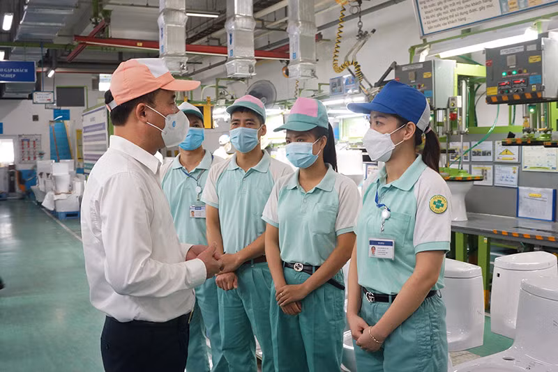 Kiểm tra, tháo gỡ khó khăn trong triển khai gói hỗ trợ từ Quỹ Bảo hiểm thất nghiệp -0
