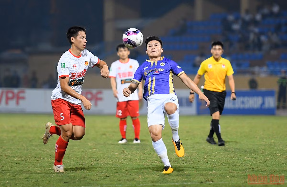 CLB Hà Nội giành chiến thắng đậm trong ngày chia tay Quang Hải -0