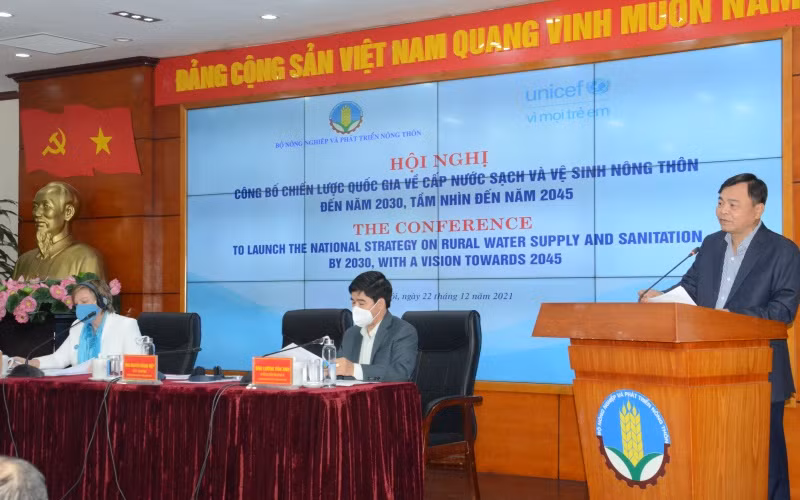 Chính sách nước sạch và vệ sinh nông thôn cần cam kết mạnh mẽ và tiếp cận đa chiều -0
