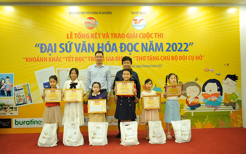 Tổng kết và trao giải cuộc thi Đại sứ văn hóa đọc năm 2022 -0