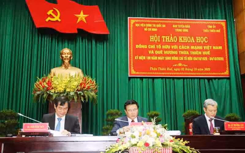 “Đồng chí Tố Hữu với cách mạng Việt Nam và quê hương Thừa Thiên Huế” -0