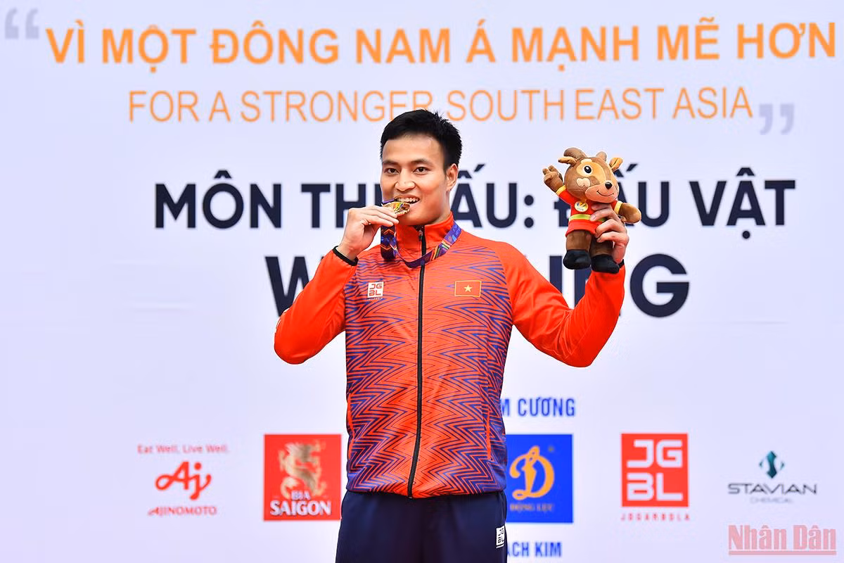 Đội tuyển vật Việt Nam chiến thắng áp đảo tại SEA Games 31 -2