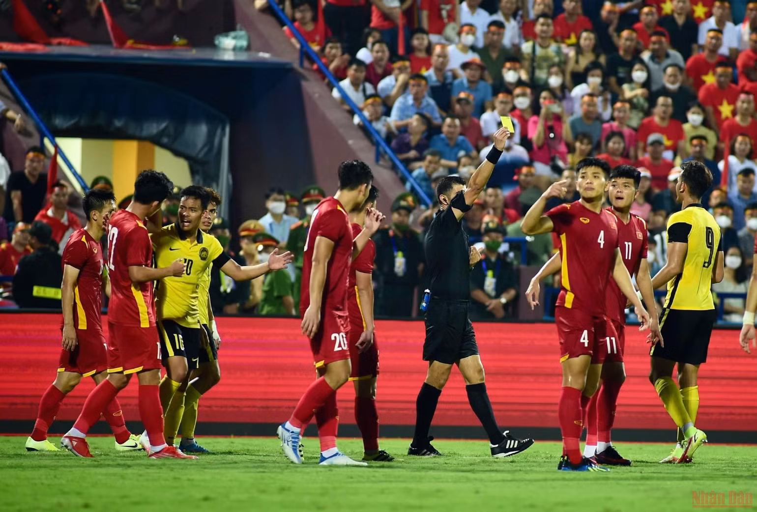 (Hiệp 2) U23 Việt Nam 0-0 U23 Malaysia: Văn Xuân rời sân bằng cáng -0