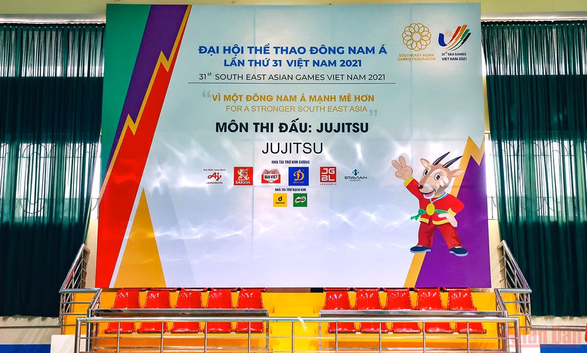 Hà Nội: Các nhà thi đấu, sân vận động gấp rút chuẩn bị cho SEA Games 31 -0