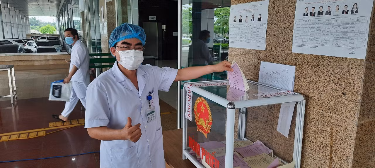 Bầu cử an toàn trong tâm dịch -0