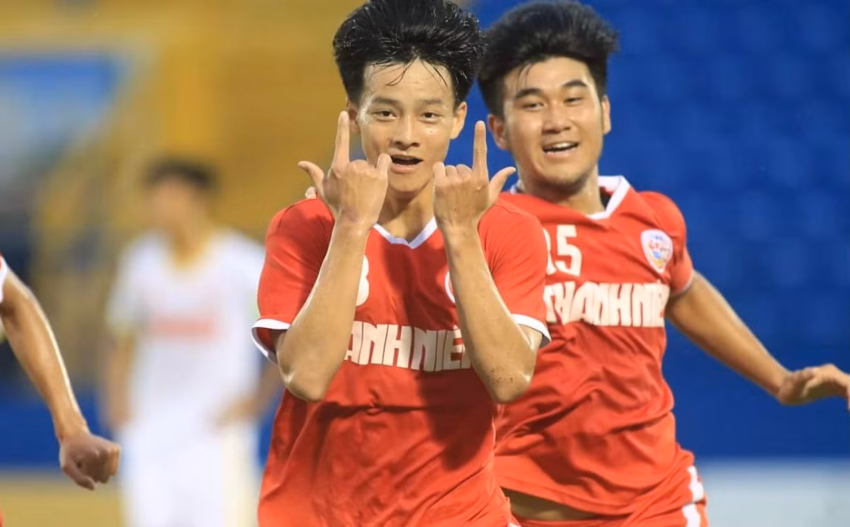 PVF bảo vệ thành công chức vô địch -0