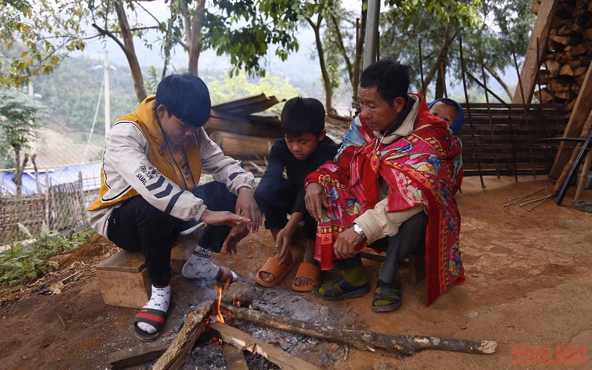 Người vùng cao chăm lo “đầu cơ nghiệp” khi giá rét -0