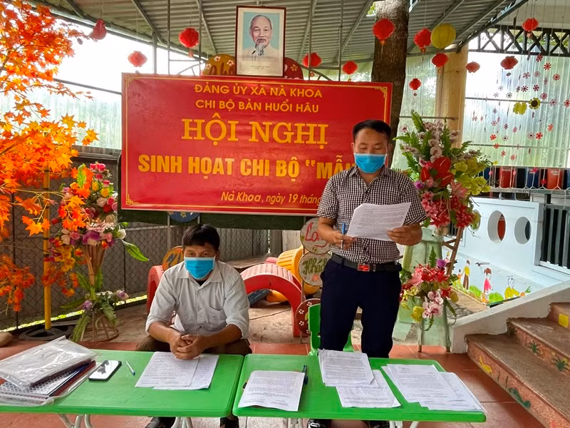Bản vùng cao Huổi Hâu tổ chức sinh hoạt chi bộ mẫu -0