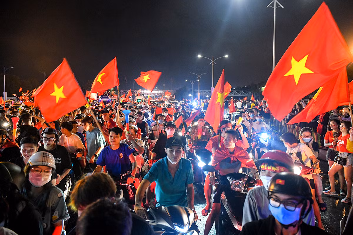 Ảnh đẹp SEA Games 31: Rừng cờ đỏ sao vàng - Niềm tự hào dân tộc tại SEA Games 31 -0