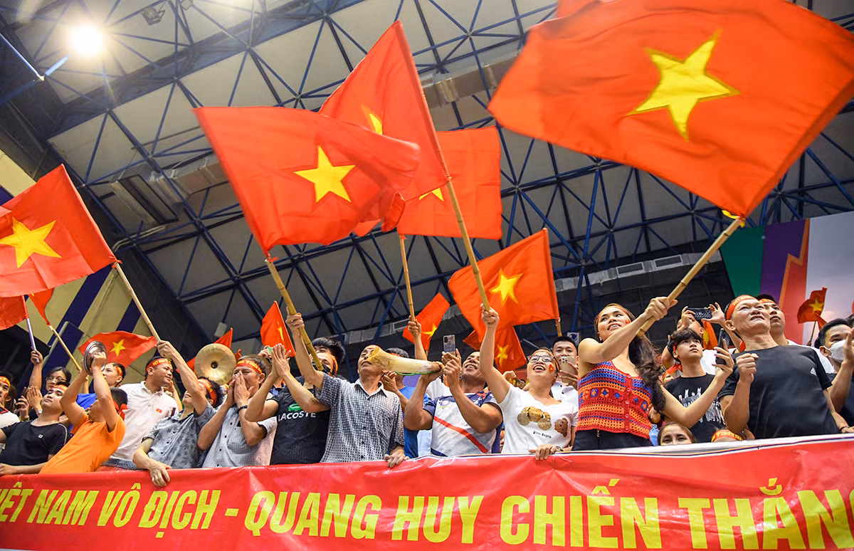 Ảnh đẹp SEA Games 31: Rừng cờ đỏ sao vàng - Niềm tự hào dân tộc tại SEA Games 31 -0