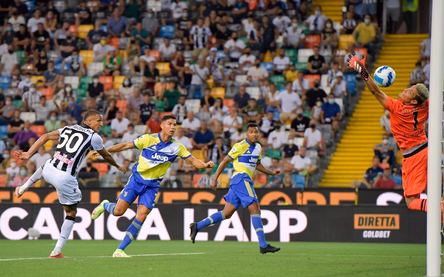 Ronaldo sẽ ở lại Juventus đến hết mùa giải -0